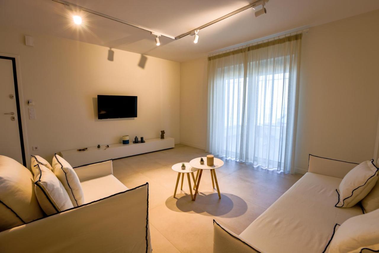 Vrahati La Mer Bleue Beachfront Boutique Apartments מראה חיצוני תמונה