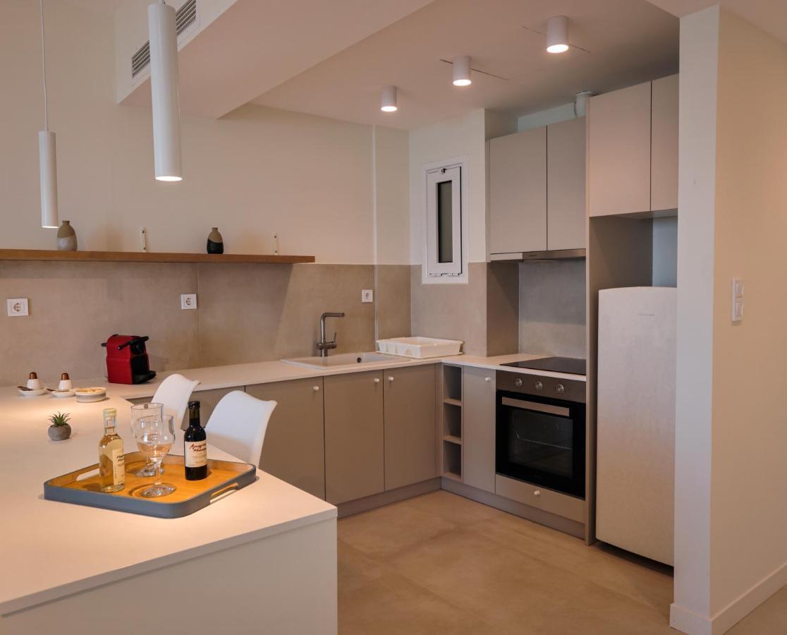 Vrahati La Mer Bleue Beachfront Boutique Apartments מראה חיצוני תמונה