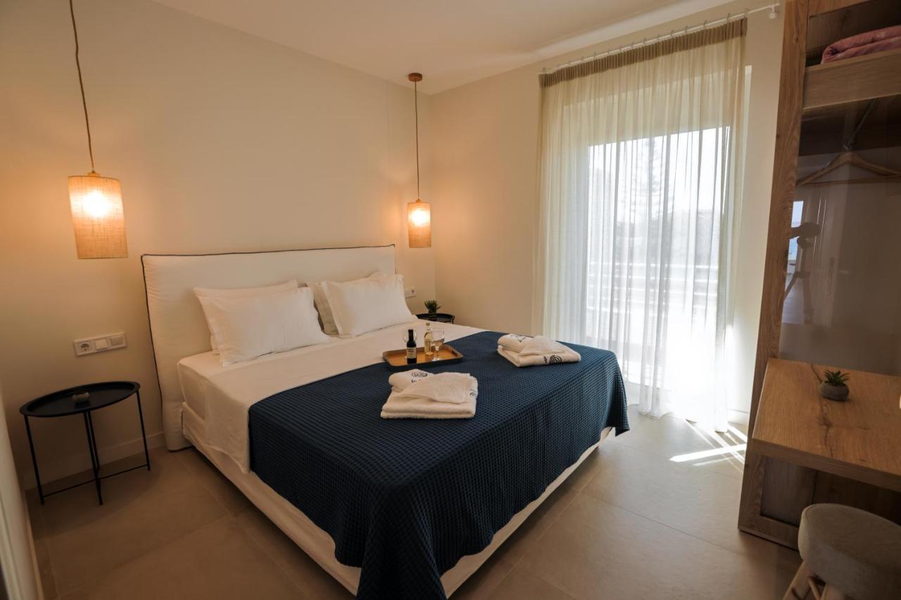 Vrahati La Mer Bleue Beachfront Boutique Apartments מראה חיצוני תמונה