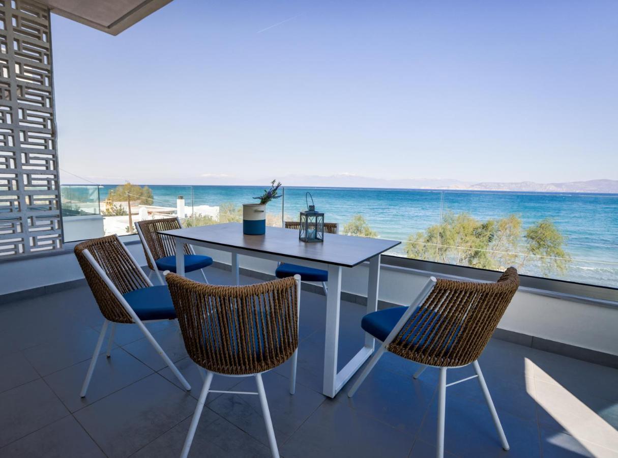 Vrahati La Mer Bleue Beachfront Boutique Apartments מראה חיצוני תמונה