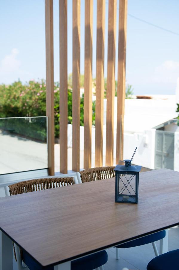 Vrahati La Mer Bleue Beachfront Boutique Apartments מראה חיצוני תמונה