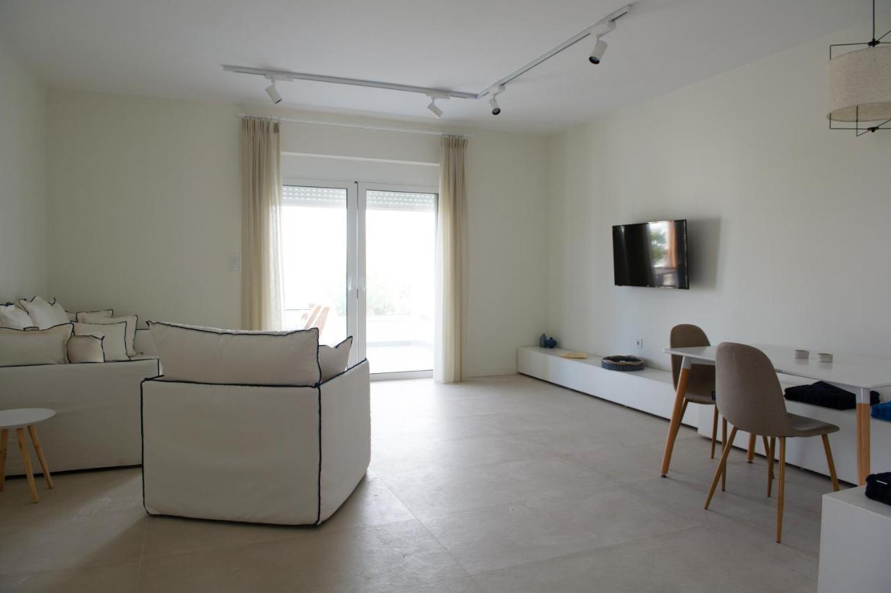 Vrahati La Mer Bleue Beachfront Boutique Apartments מראה חיצוני תמונה